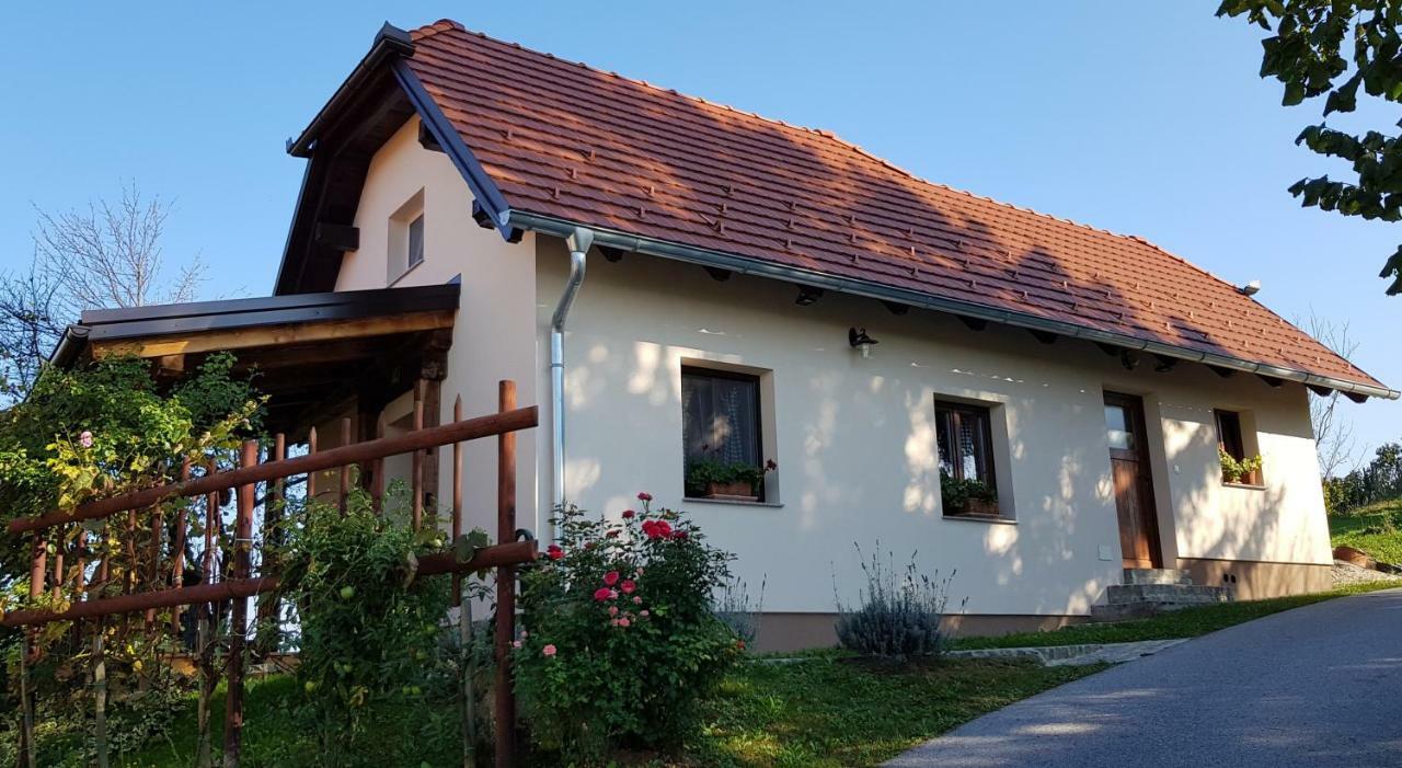 Apartment Apartma Lipek *
